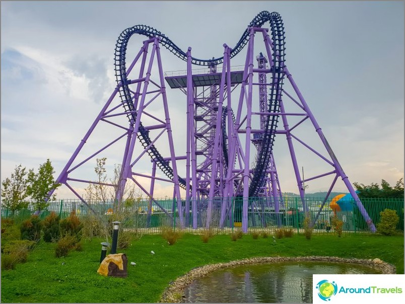 An amusement park in Sochi - a full-fledged amusement park