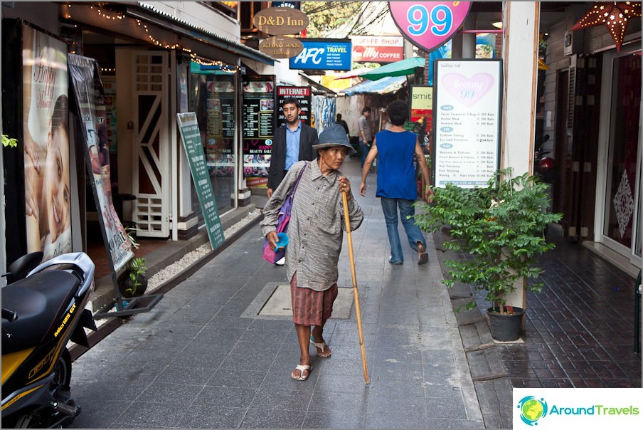 Smalle gader i Bangkok