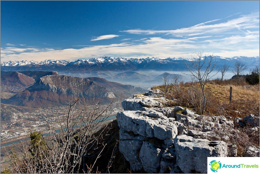 Grenoble yakınındaki dağlarda.