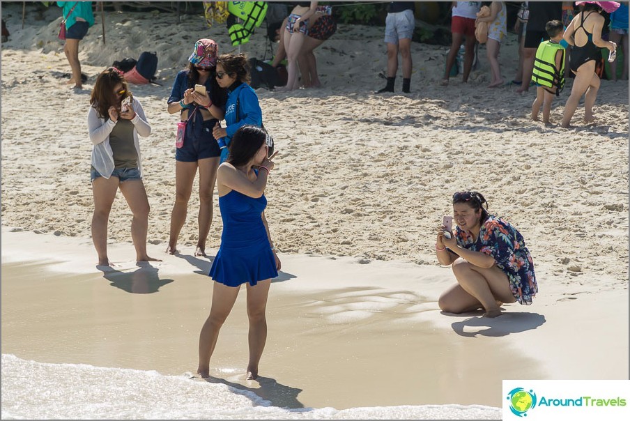 Parte es fotografiada, parte está bañada