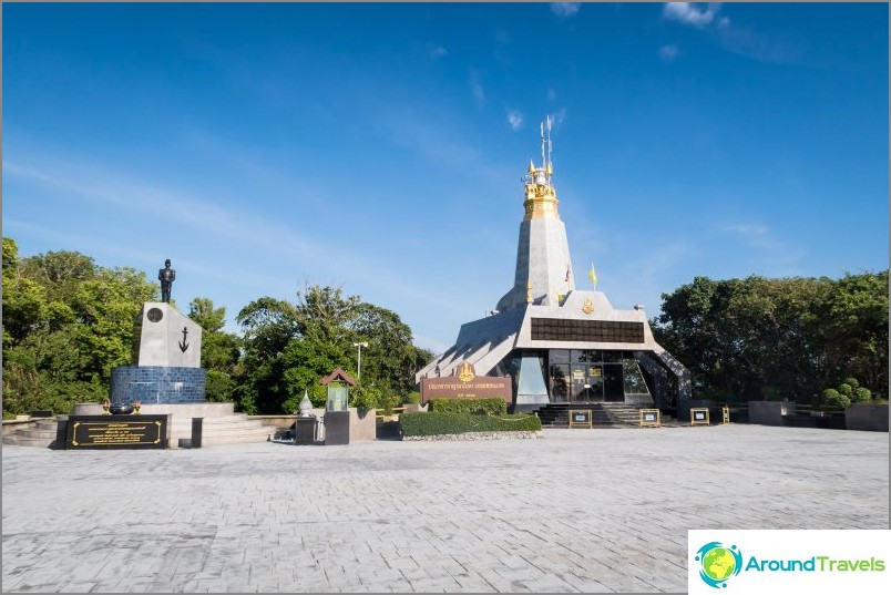 Monument Crom Luang Chumphon in Phuket