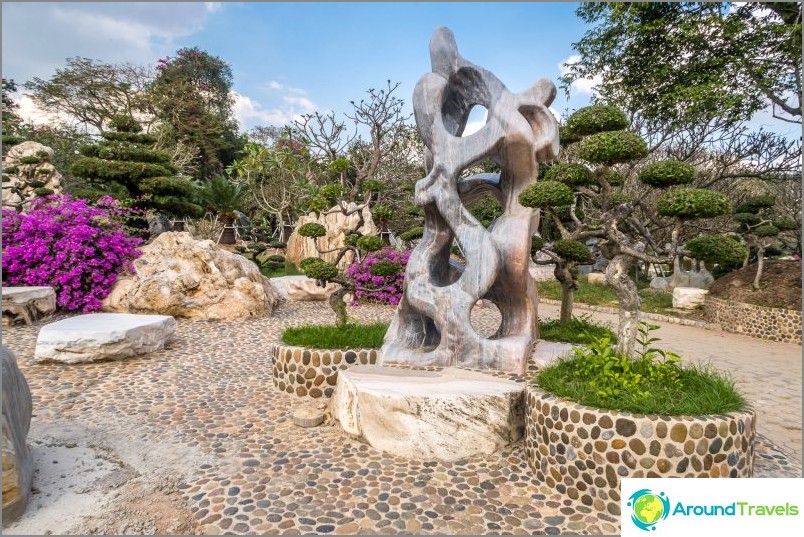 Krokodýlí farma Pattaya a park Millstone Stones - moje dojmy