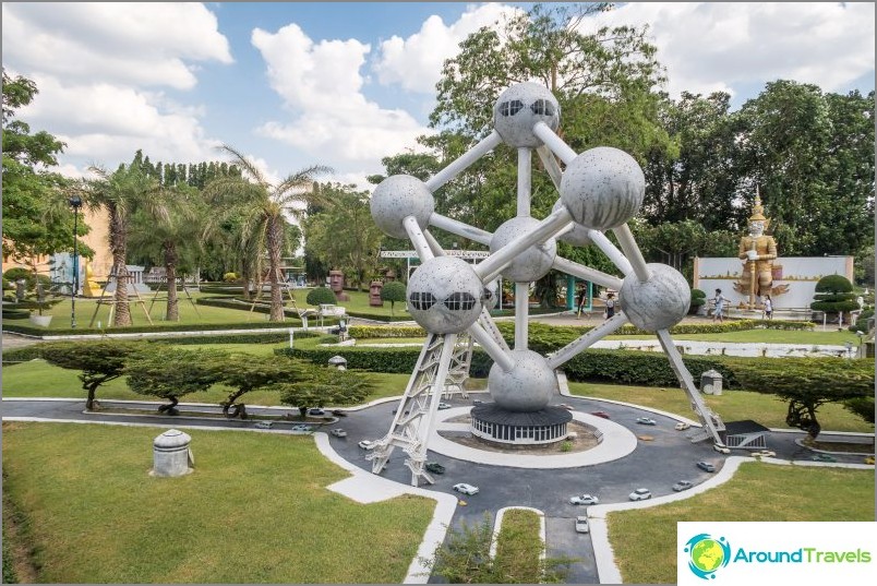 Mini Siam Park in Pattaya - world mini attractions