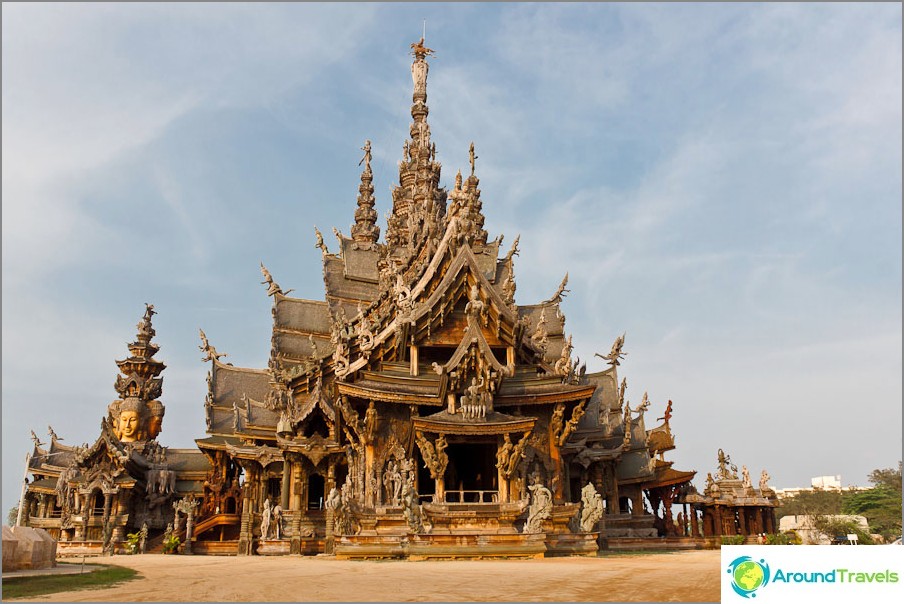 Temple of Truth in Pattaya