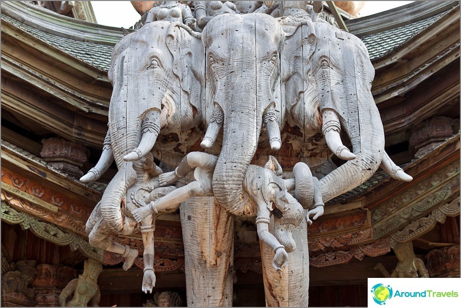 Temple of Truth - Wooden Truth in Pattaya