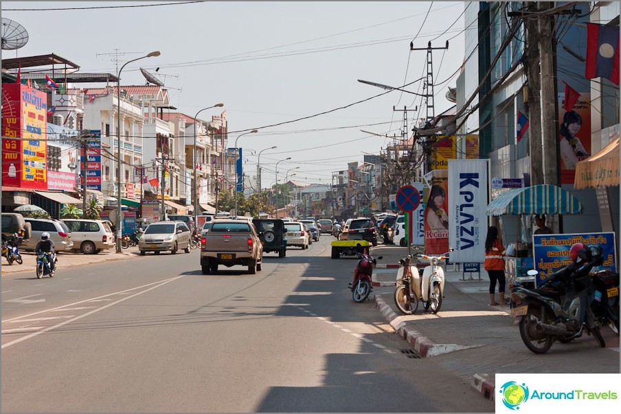 Vientiane je glavni grad Laosa