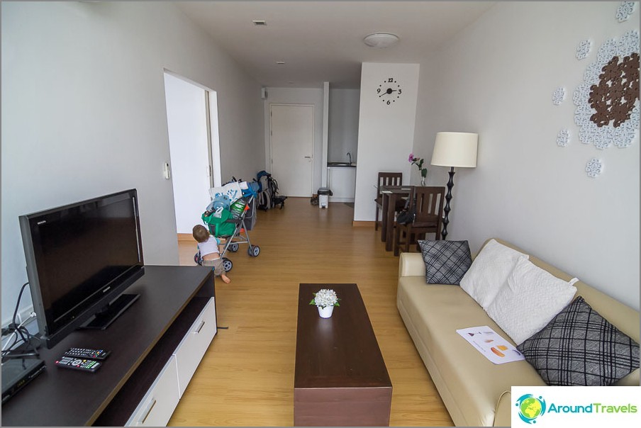 Living room combined with kitchen