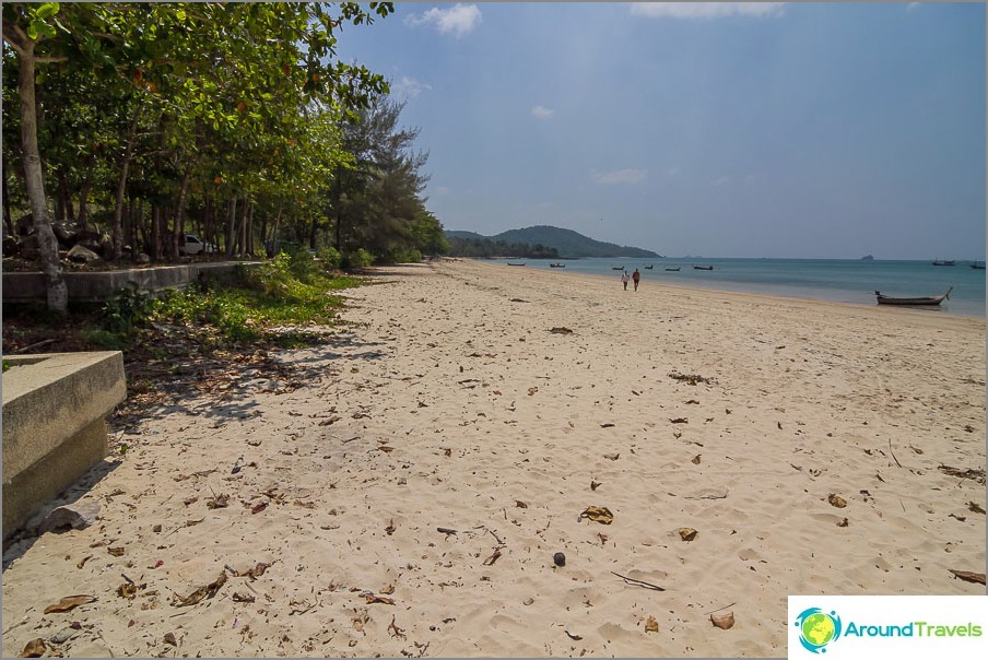 Klong Muang beach left side, near the Sheraton hotel