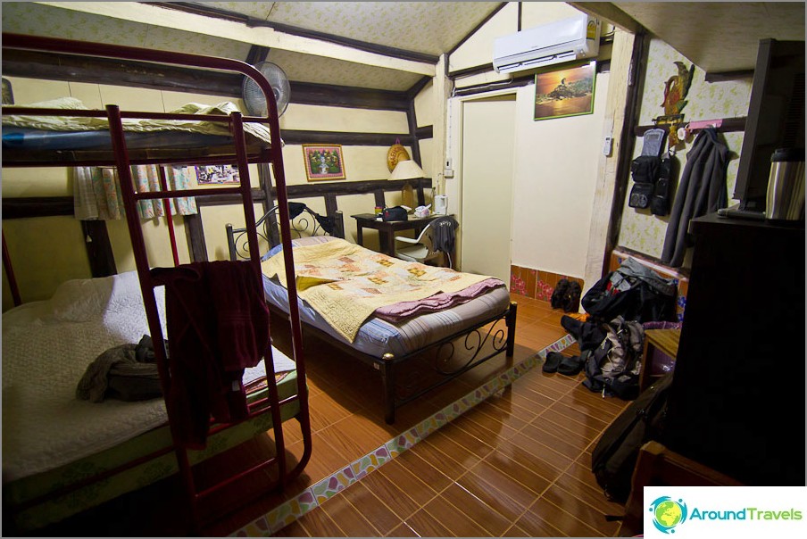 Room for 450 baht per day