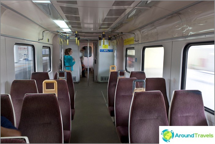 Dentro del KTM Komuter