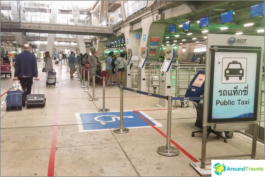 Taxi counters and queues