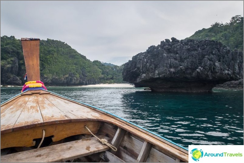 Nui strand Phi Phi Donban - vaddisznó a dzsungelben