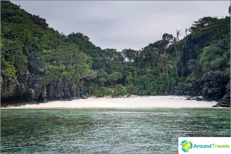 Nui strand Phi Phi Donban - vaddisznó a dzsungelben