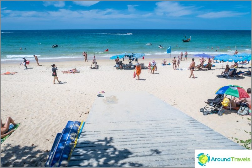 Karon Beach in Phuket (Karon Beach) - fast wie Patong