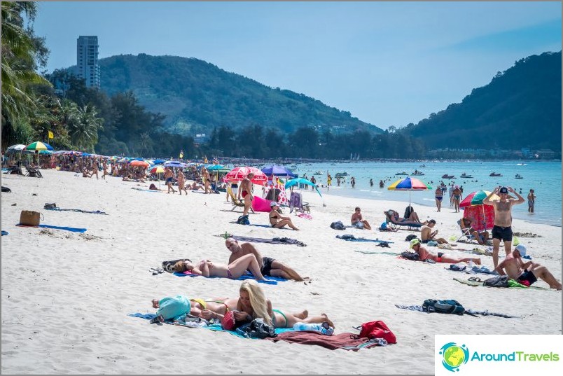 Praia de Patong em Phuket - a mais barulhenta