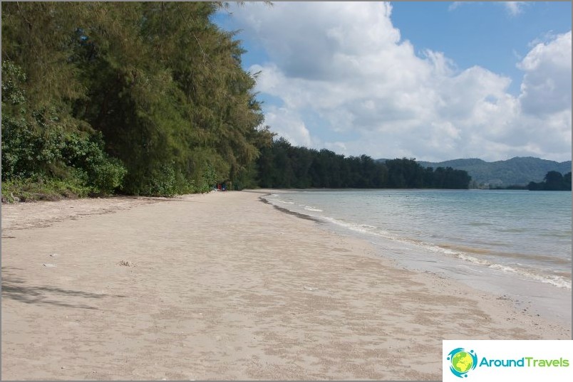 Pan Beach i Krabi - Lång och helt vild