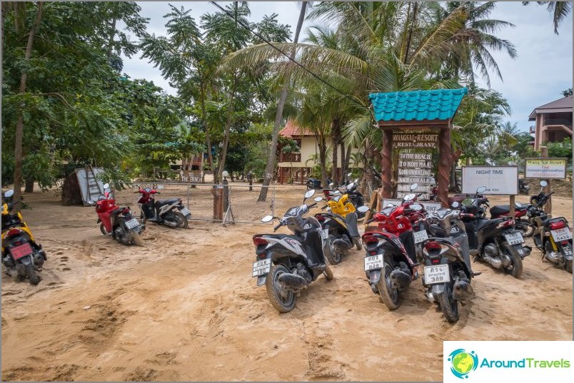 Mae Haad beach - a visiting card of Koh Phangan