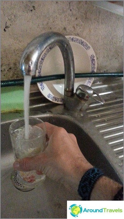 Je ne peux pas m'habituer à boire de l'eau du robinet