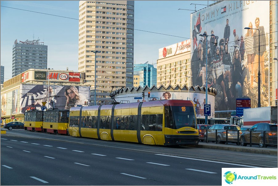 Varşova'da tramvaylar var, eski