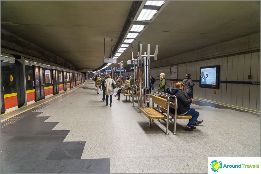 مترو في وارسو