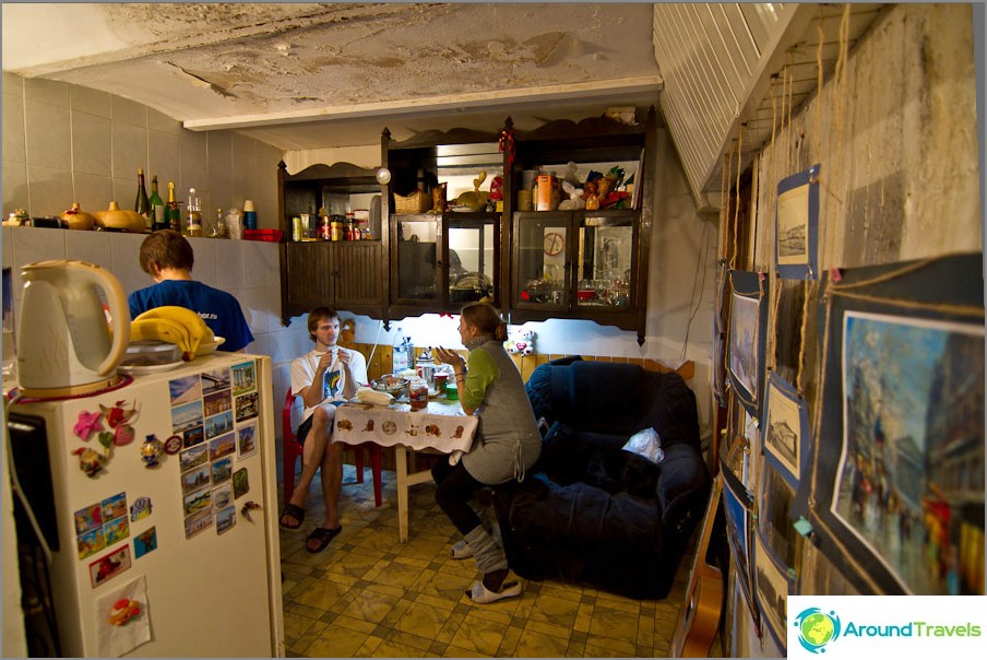 Downstairs kitchen