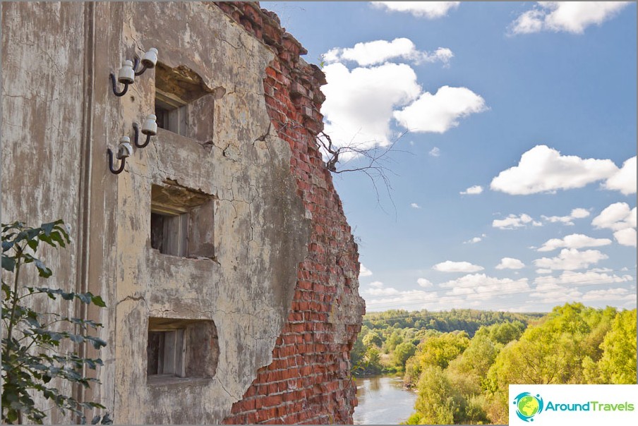 Remains of the Lykovskaya HPP