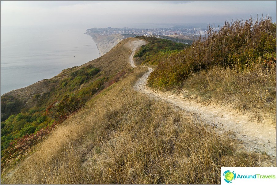 Before leaving, I ran to Lysaya Gora in Anapa