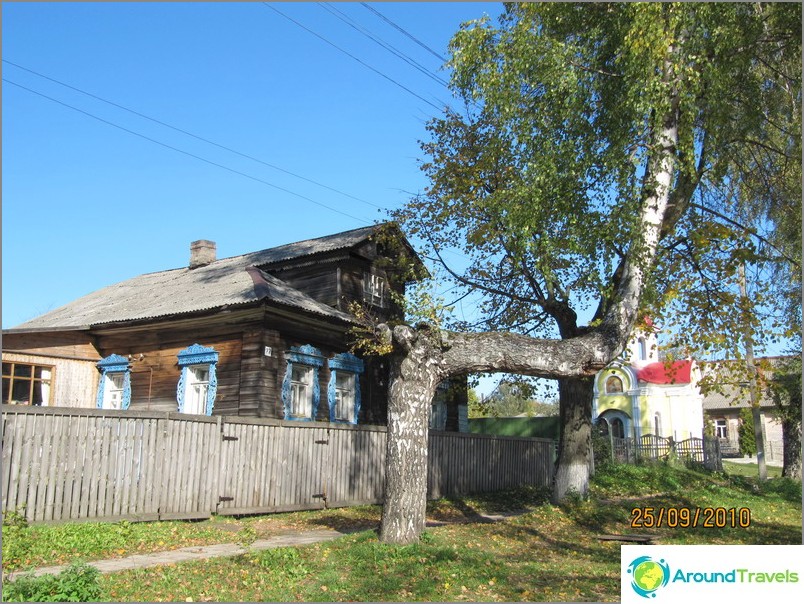 Excursie naar de stad Myshkin en het dorp Martynovo