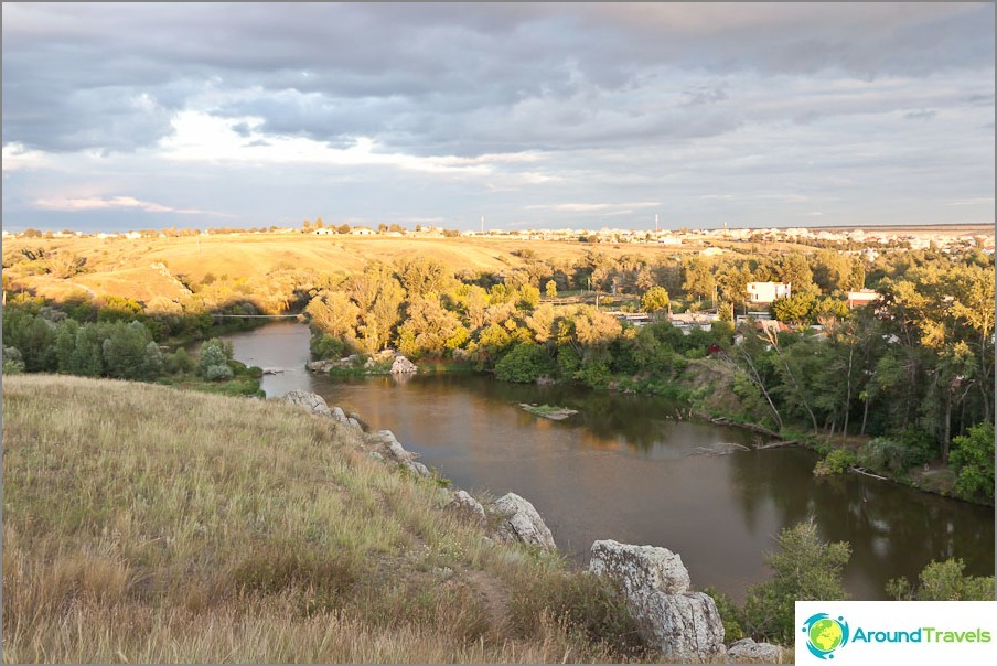 Vista desde las montañas de Avilov