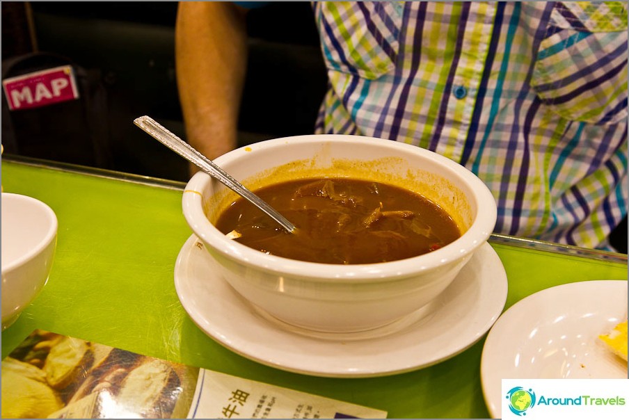 Russian Bortsh - mas não parece borsch russo