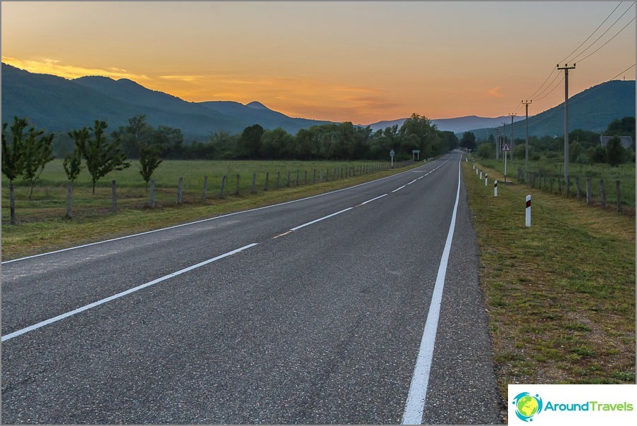 J'aime vraiment la route entre Krinitsa et l'autoroute