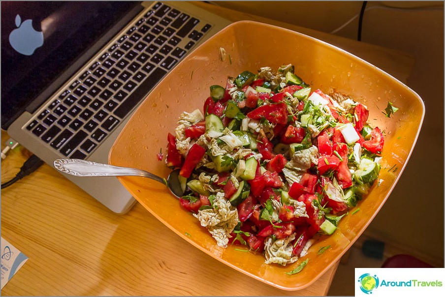 Sono diventato dipendente dall'olio, in un'insalata: zucca, semi di lino, senape