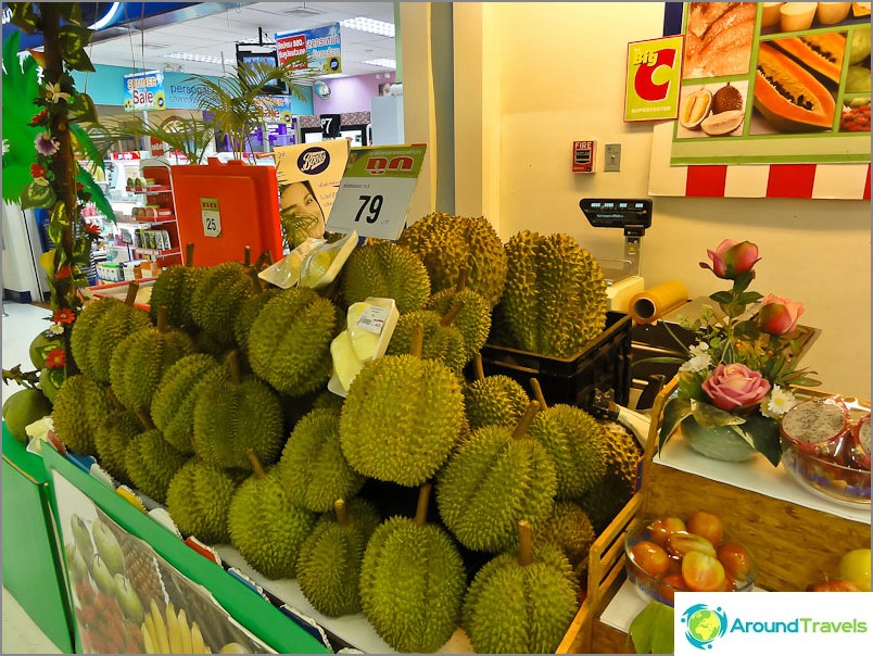 Durians içinde Büyük c