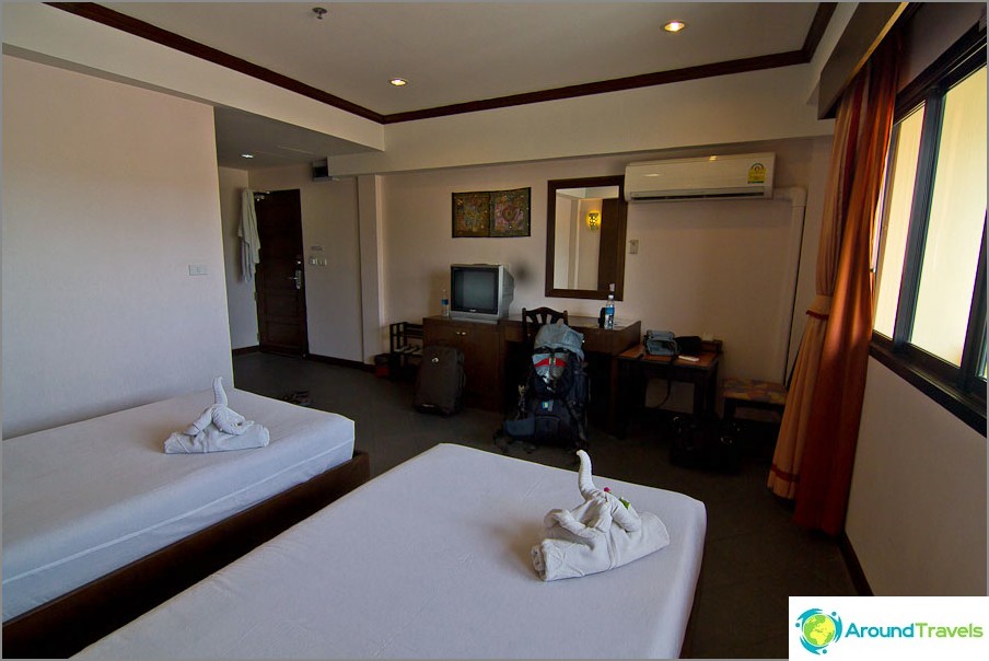 Hua Hin hotel room for 600 baht