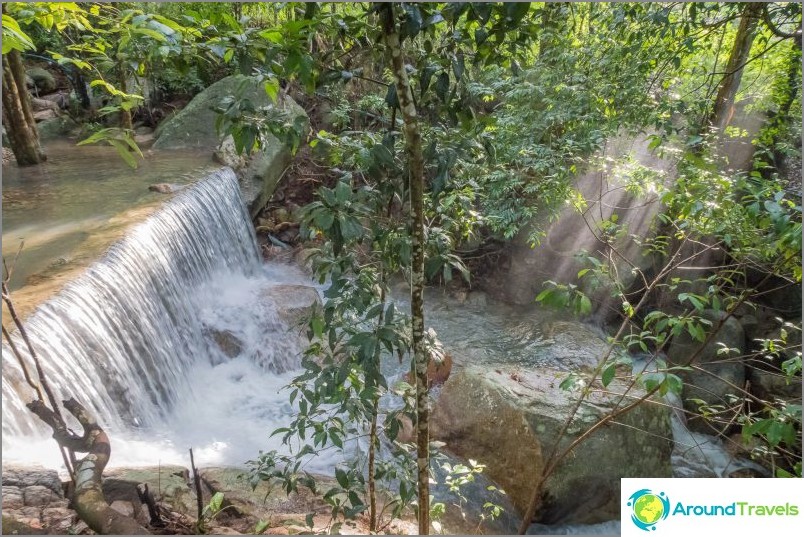 Paradise Falls на Koh Phangan - най-леснодостъпният на острова