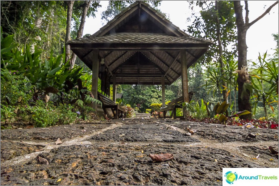 A gazebo for rest on the way