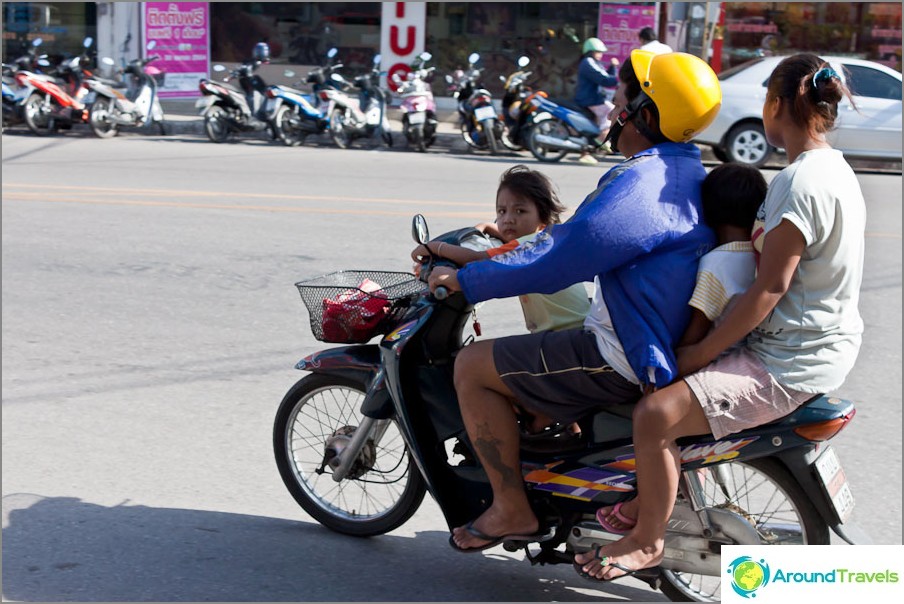 كيف يركب التايلانديون
