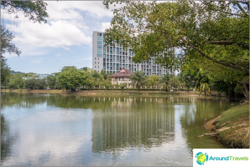 Kráľovský park (Park Rama IX) - jediný park v Phukete
