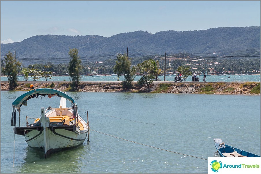 Adayı karayla bağlayan yol