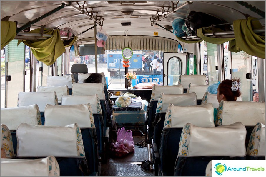 Ônibus para Vang Vieng