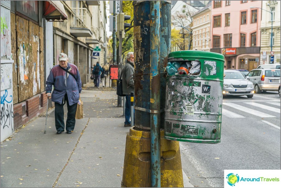 Urns in Bratislava hang at eye level