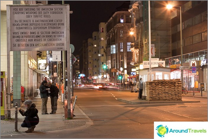 Berlino, Checkpoint Charlie (Checkpoint Charlie)