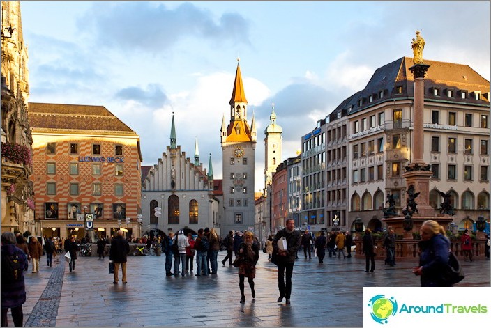 Münih Meydanı Marienplatz