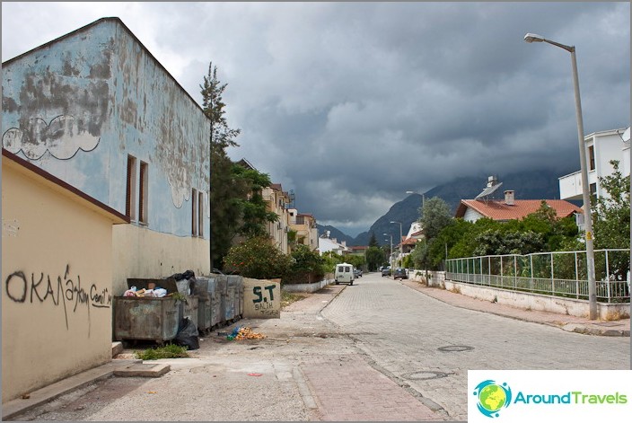 Kemer stad. Inte riktigt en utväg i Turkiet.